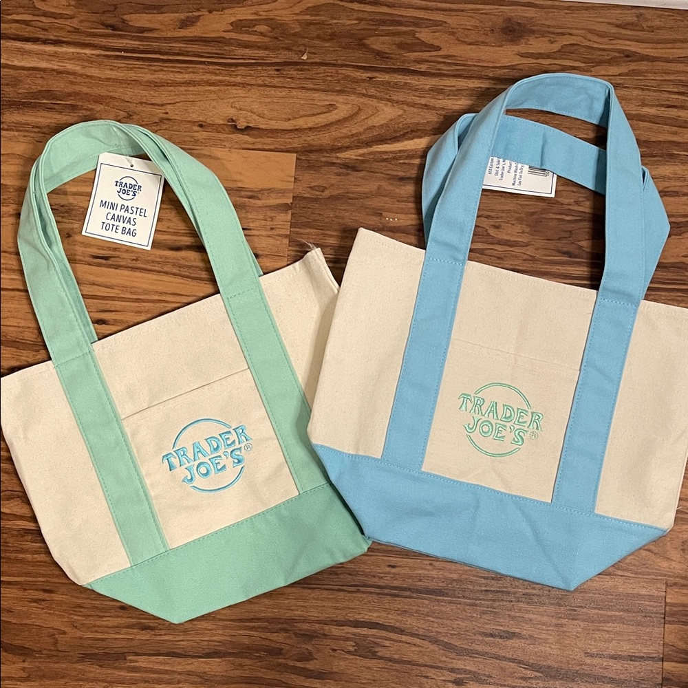 Trader Joe’s mini tote bags